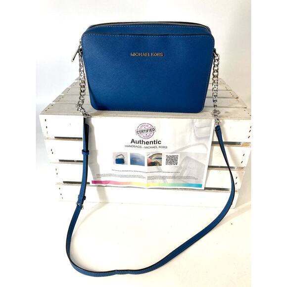 MICHAEL KORS, SMALL BLUE SAFFIANO LEATHER CROSSBODY BAG - Picture 2 of 16